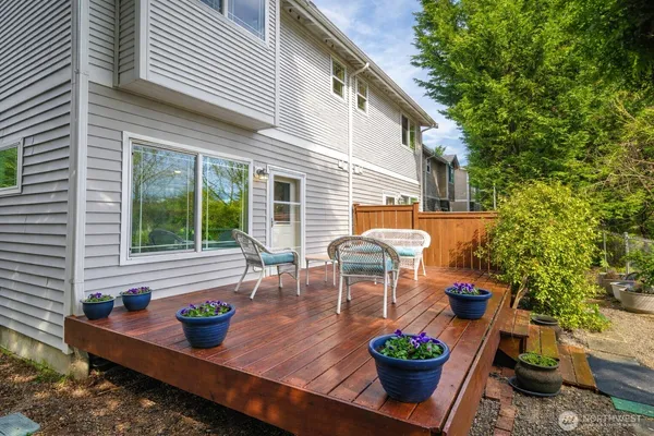 $375,000 | 333 5th Street Southeast, Unit 7, Puyallup, WA 98372