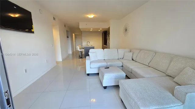 $2,950 | 7825 Northwest 107th Avenue, Unit 318, Doral, FL 33178