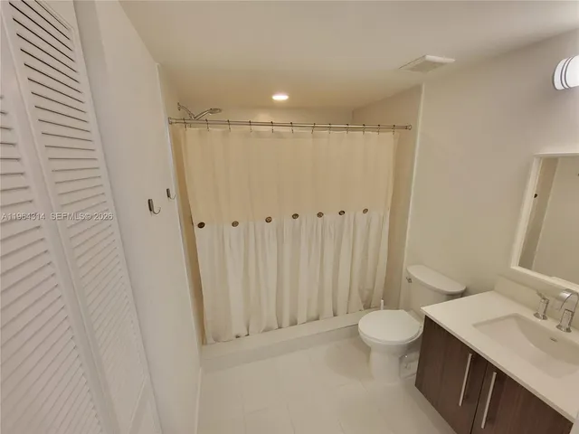 $2,950 | 7825 Northwest 107th Avenue, Unit 318, Doral, FL 33178