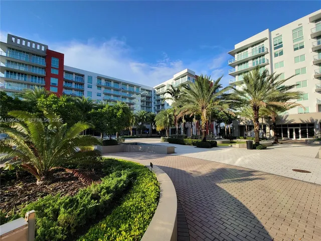 $2,950 | 7825 Northwest 107th Avenue, Unit 318, Doral, FL 33178