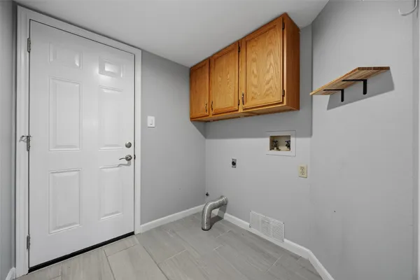 $599,000 | 4209 Red Cloud Drive, Austin, TX 78759