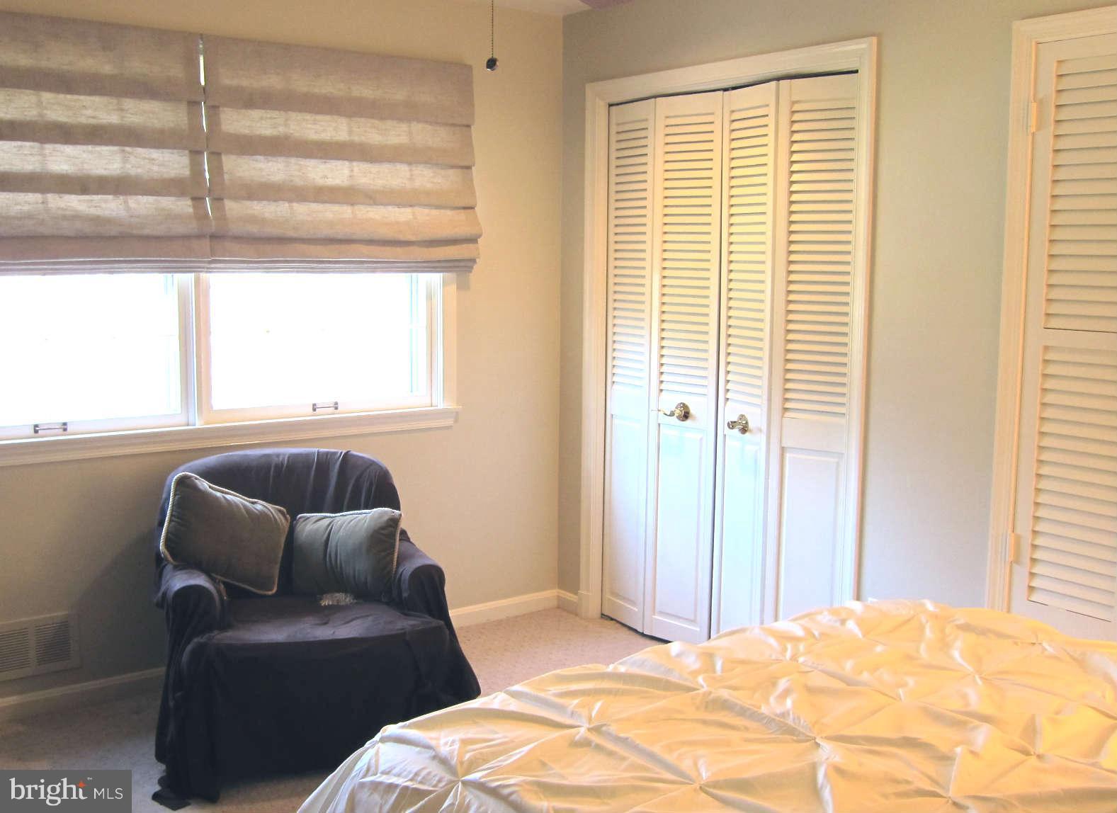 2131 Edgewater Parkway Silver Spring, MD 20903 - Photo 21 of 26 Bedroom 3