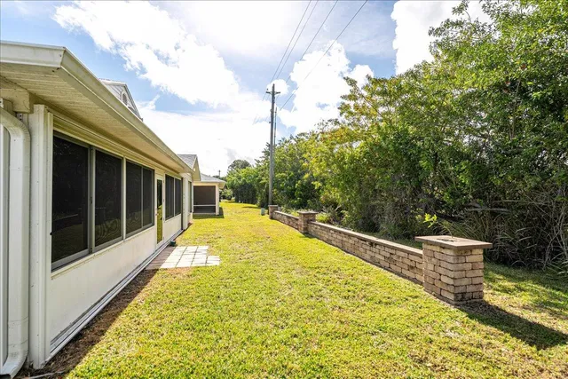 $285,000 | 6043 Alexandria Circle, Fort Pierce, FL 34982