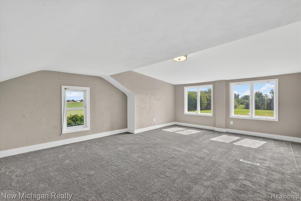 11374 Lahring Road Gaines, MI 48436 - Photo 35 of 66