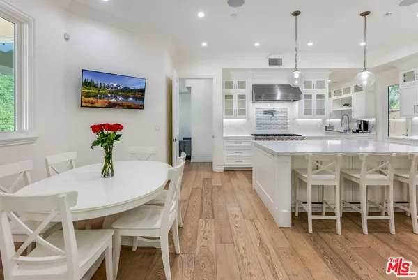 $29,500 | 391 South Saltair Avenue, Los Angeles, CA 90049