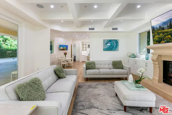 $29,500 | 391 South Saltair Avenue, Los Angeles, CA 90049