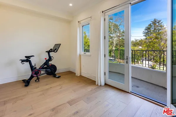 $29,500 | 391 South Saltair Avenue, Los Angeles, CA 90049