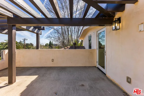 $29,500 | 391 South Saltair Avenue, Los Angeles, CA 90049