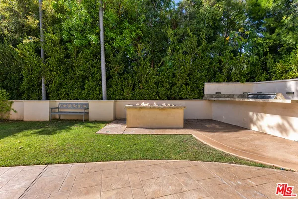 $29,500 | 391 South Saltair Avenue, Los Angeles, CA 90049