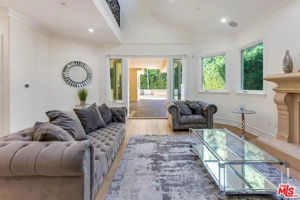 $29,500 | 391 South Saltair Avenue, Los Angeles, CA 90049