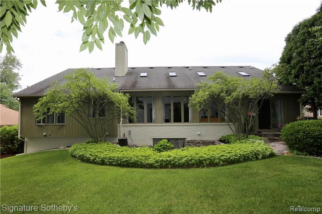 731 Stanford Circle Rochester Hills, MI 48309 - Photo 50 of 52