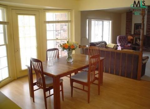 405 Tanglewood Drive Rochester, MI 48309 - Photo 6 of 9 745687-5.JPG