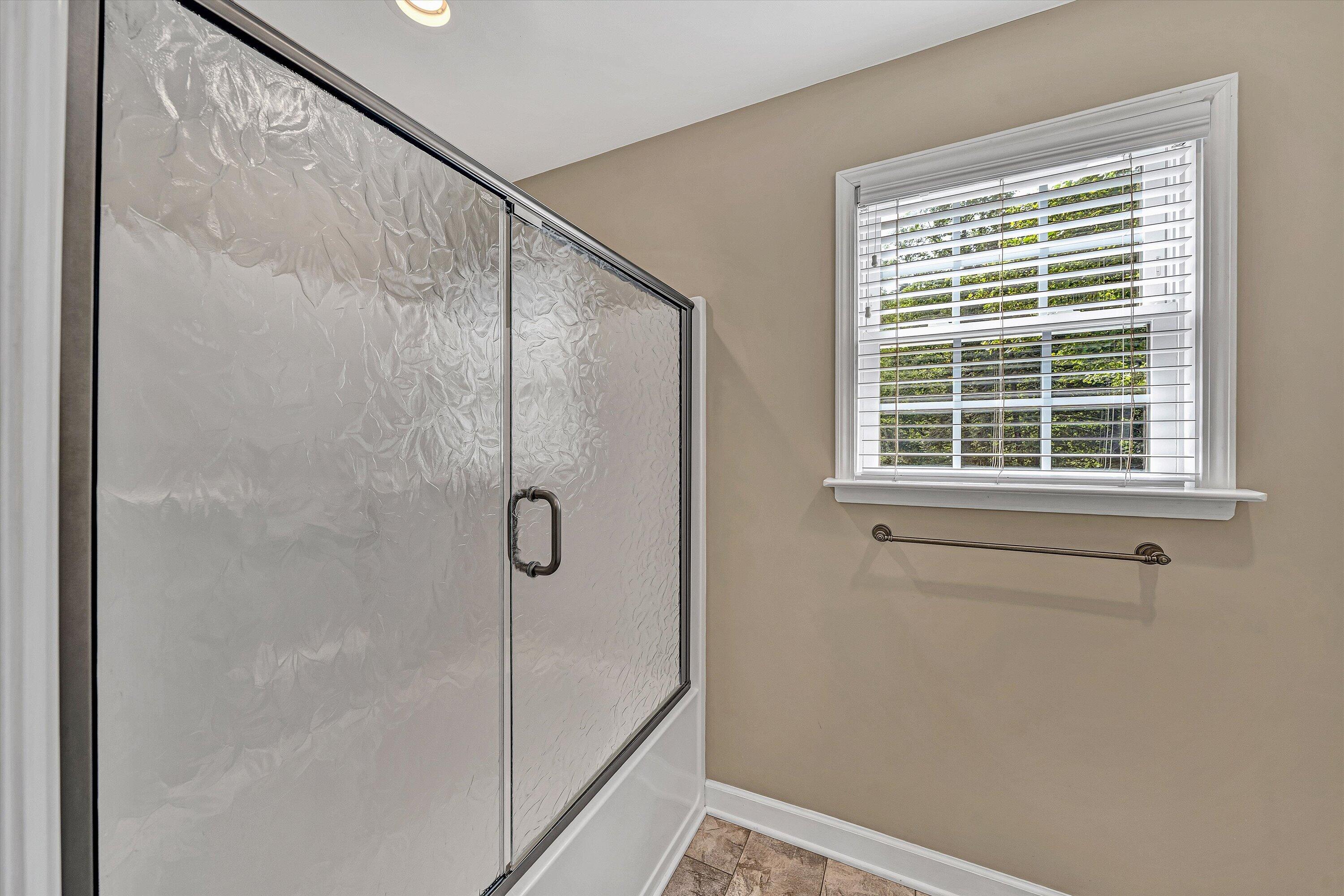 1955 Poplar View Road Roanoke, VA 24014 - Photo 16 of 50 16-DSC00376