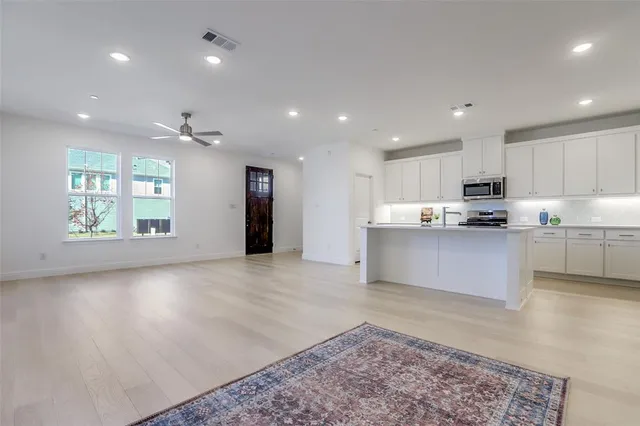 $3,200 | 8888 Magnet Drive, Frisco, TX 75035