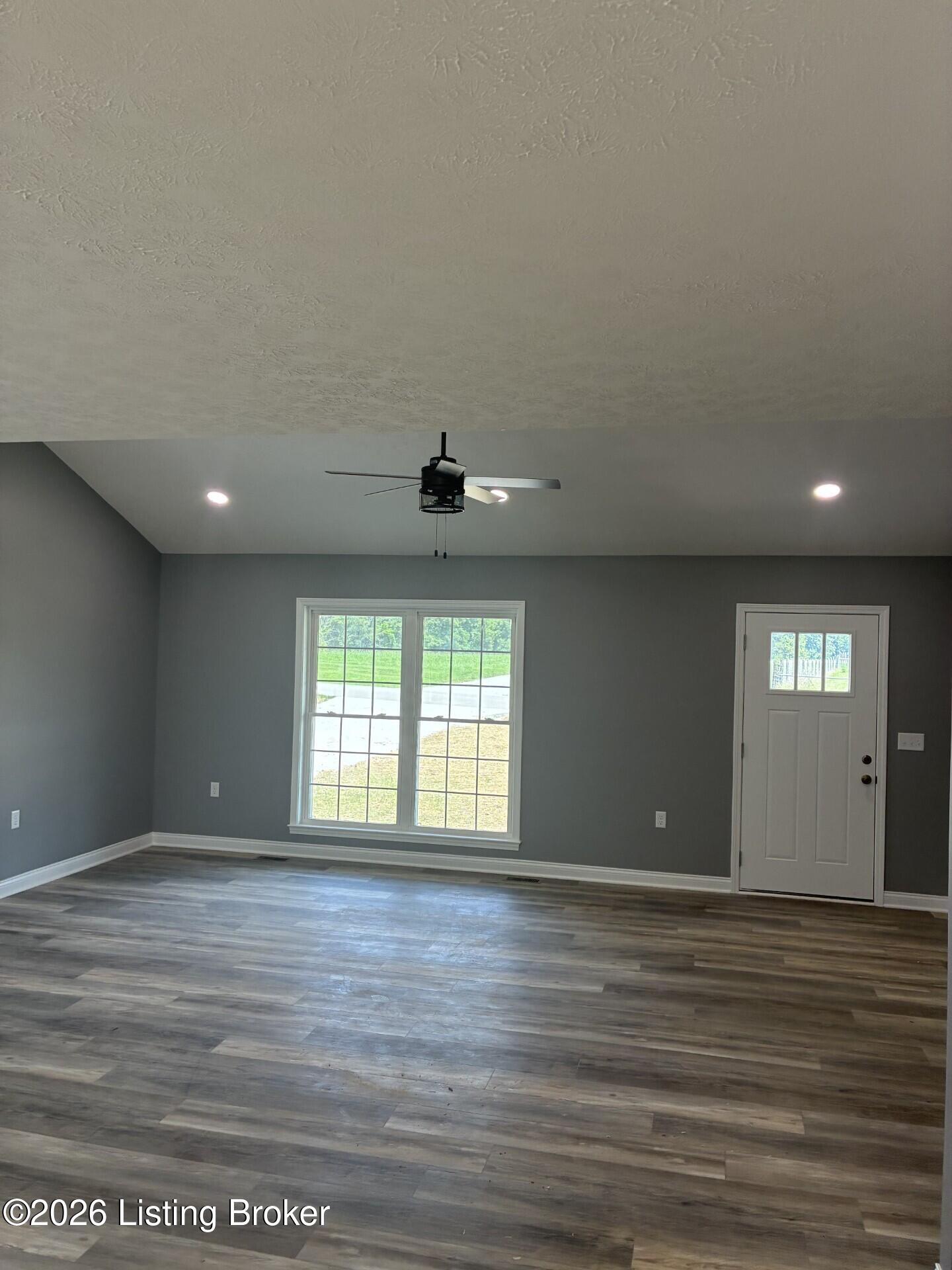267 Overall Phillips Road Elizabethtown, KY 42701 - Photo 14 of 30 a67a8485-50d5-497e-a675-237ba095020e