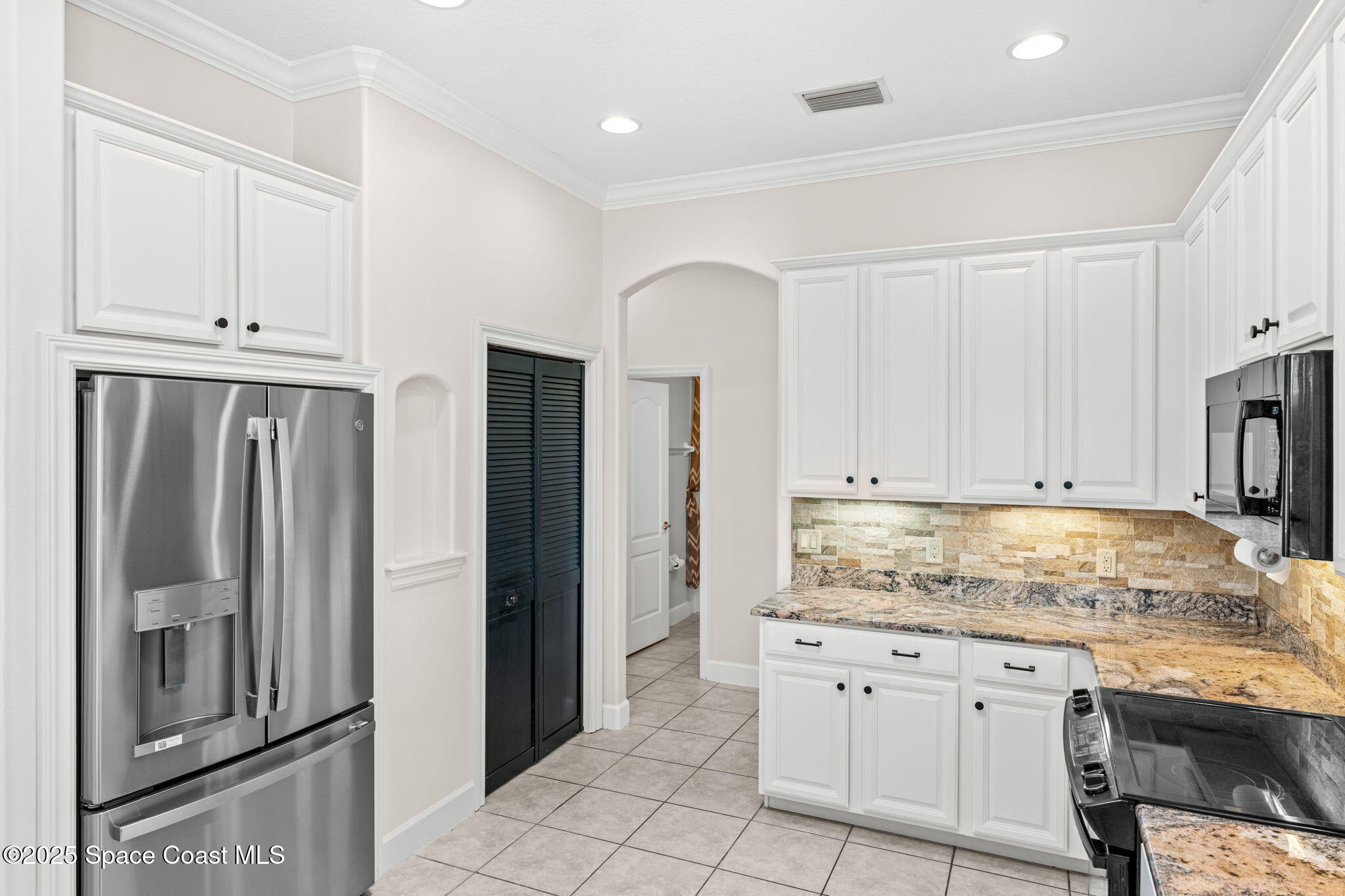 3121 Camberly Circle Melbourne, FL 32940 - Photo 14 of 52 11-web-or-mls-DSC02344