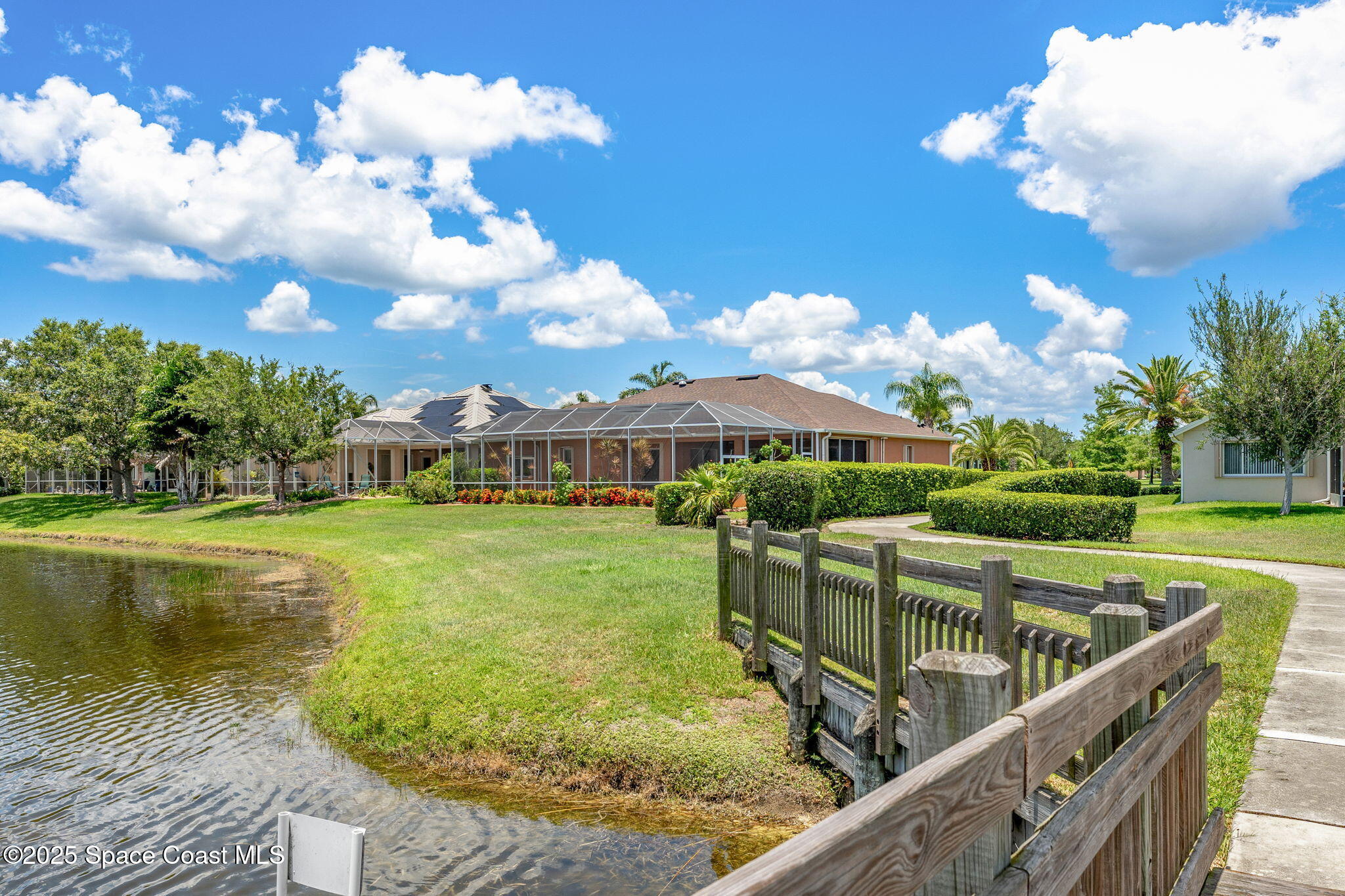 3121 Camberly Circle Melbourne, FL 32940 - Photo 7 of 52 3121 Camberly Cir (50)