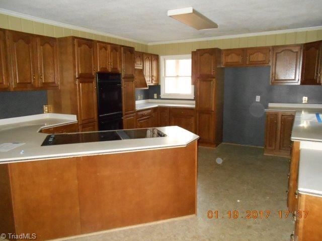 1705 Burke Mill Road Southwest Winston-Salem, NC 27103 - Photo 6 of 20 Gallery Image 6