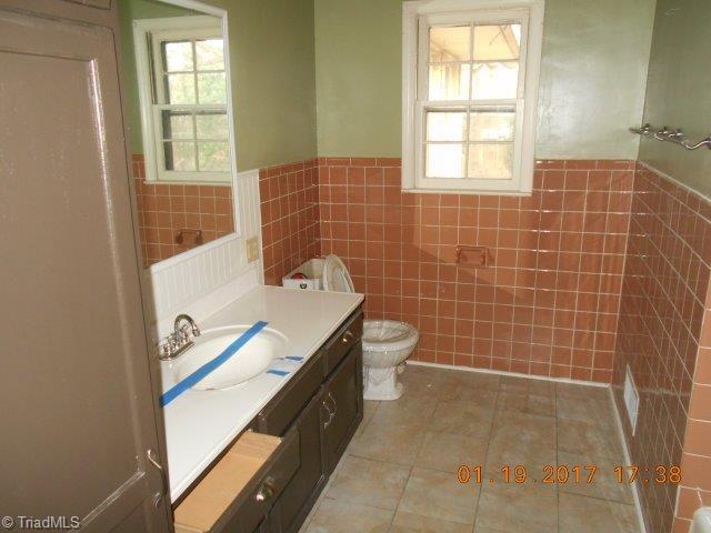 1705 Burke Mill Road Southwest Winston-Salem, NC 27103 - Photo 9 of 20 Gallery Image 9