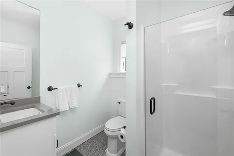$1,395,000 | 3 Oak Street, Middletown, RI 02842