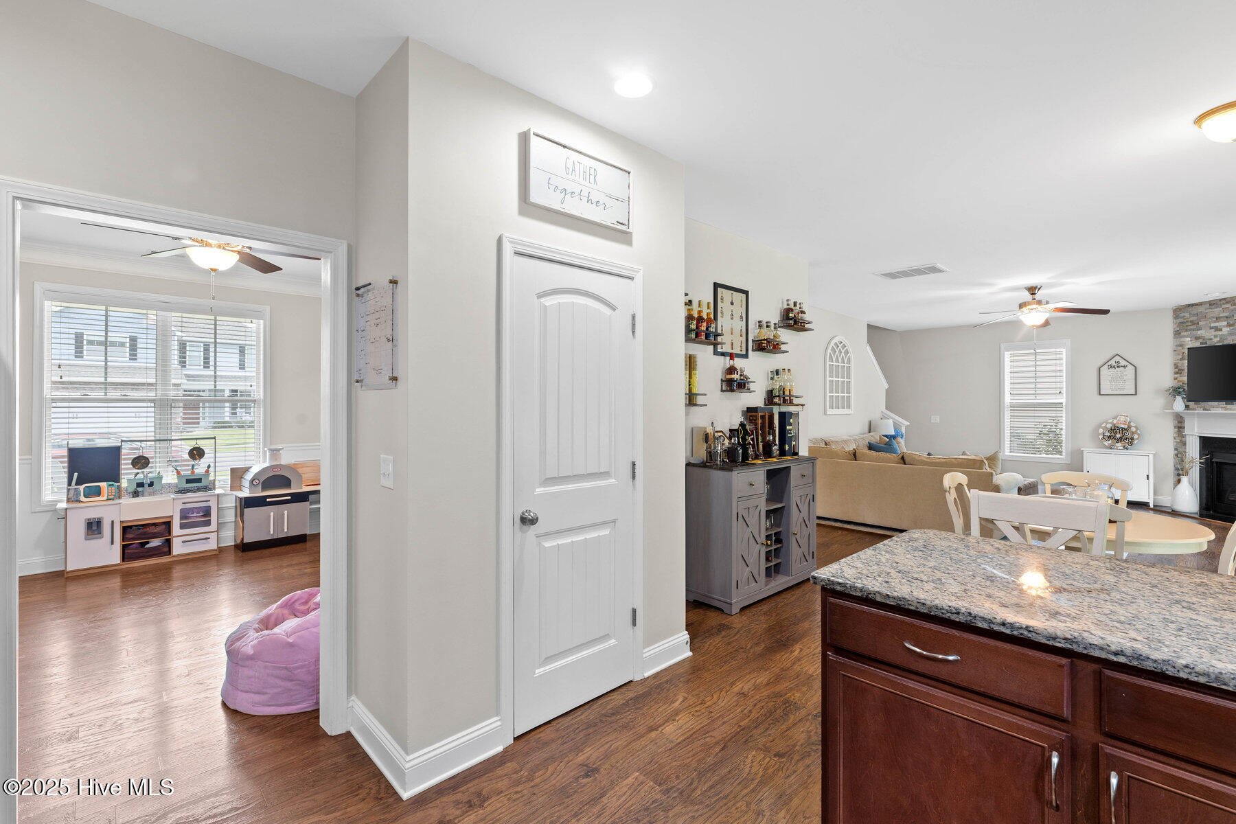 3243 Kellerton Place Wilmington, NC 28409 - Photo 11 of 37 015_9385_fallen_pear_lane_ne-15_883