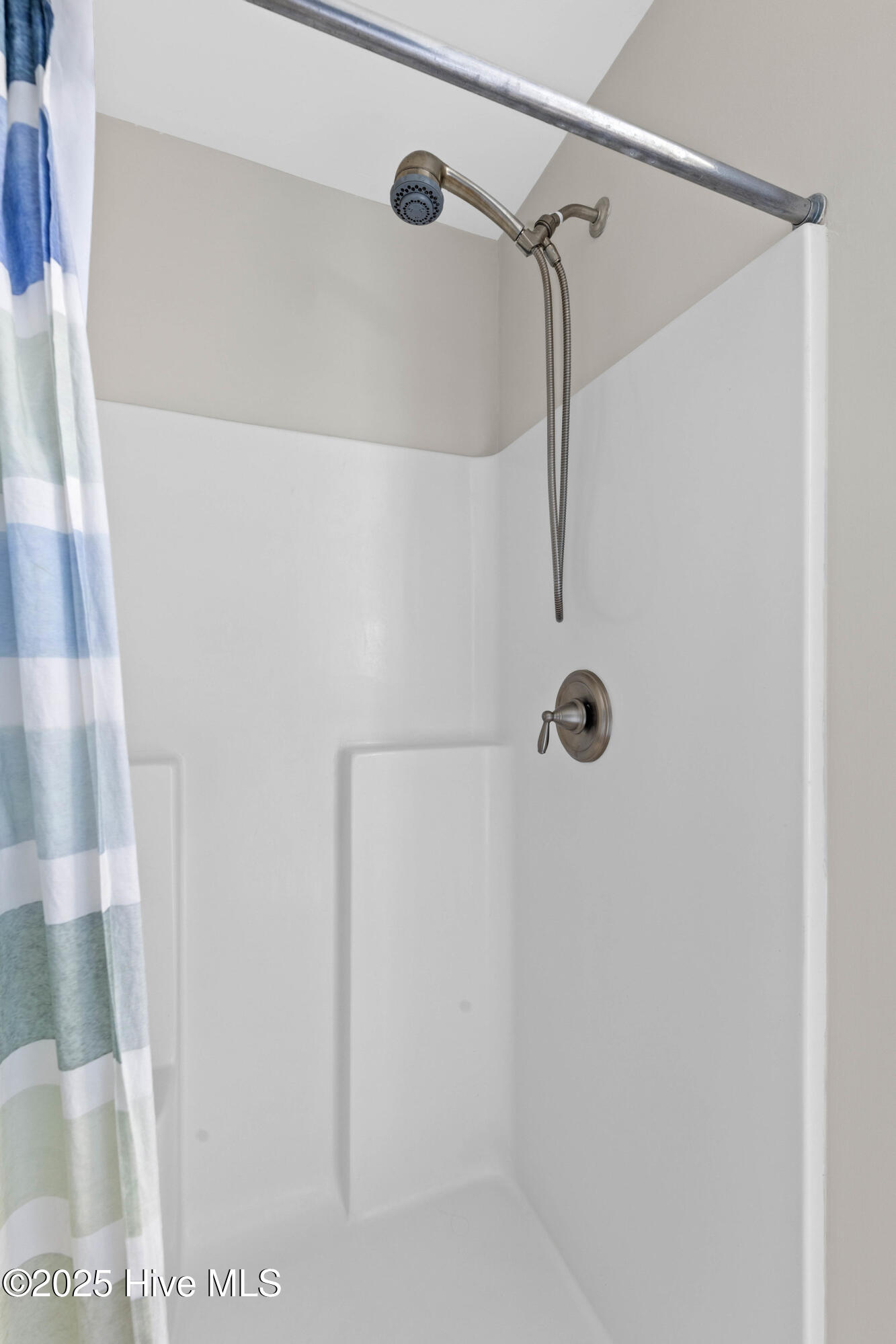 3243 Kellerton Place Wilmington, NC 28409 - Photo 21 of 37 021_9385_fallen_pear_lane_ne-21_997