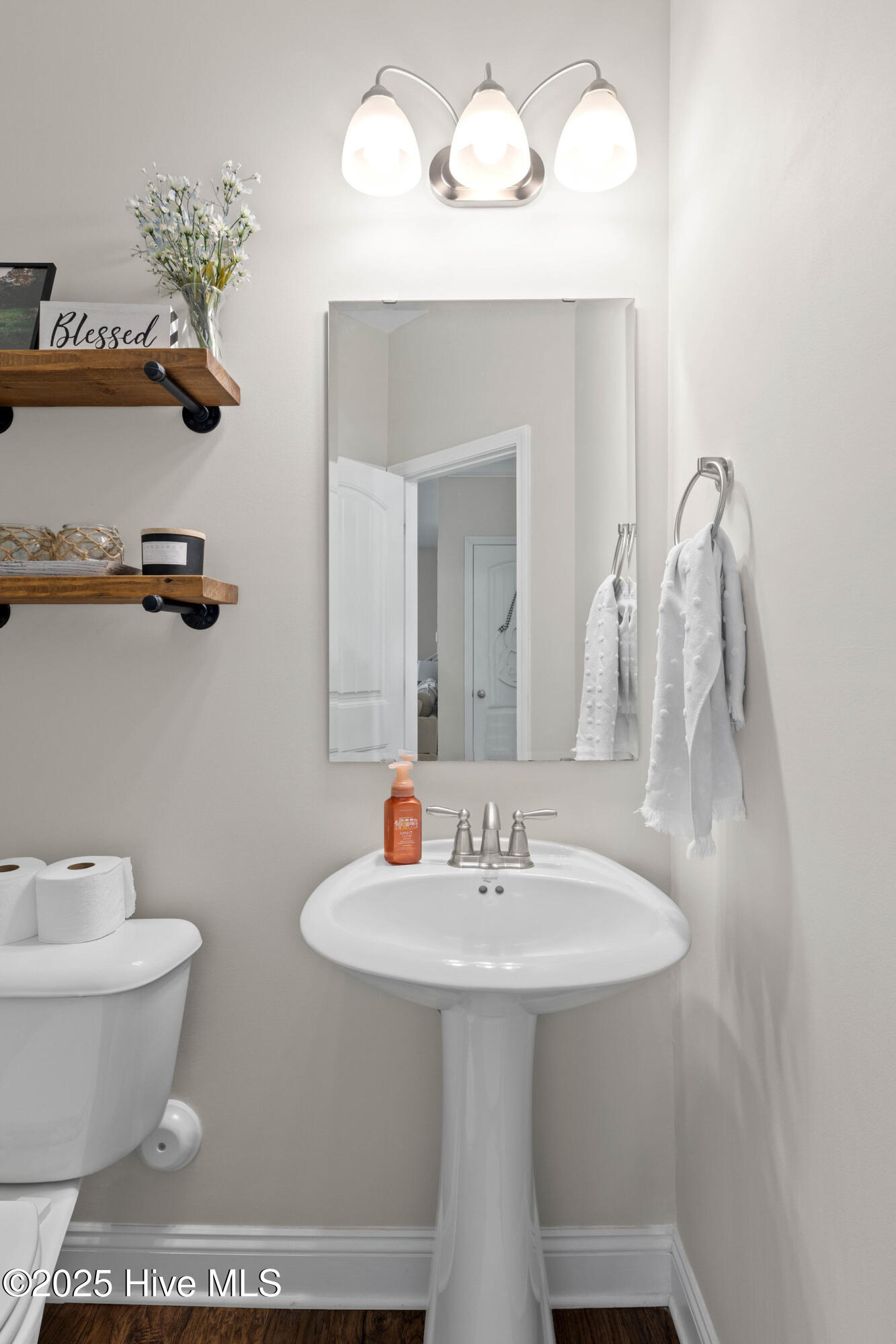 3243 Kellerton Place Wilmington, NC 28409 - Photo 30 of 37 030_9385_fallen_pear_lane_ne-30_549