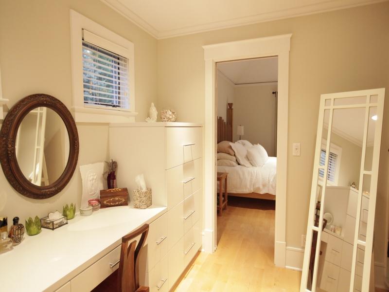 359 West Road New Canaan, CT 06840 - Photo 17 of 31 Master Bedroom Dressing Room