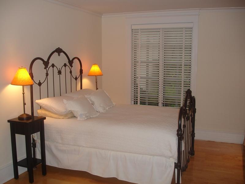 359 West Road New Canaan, CT 06840 - Photo 20 of 31 Bedroom