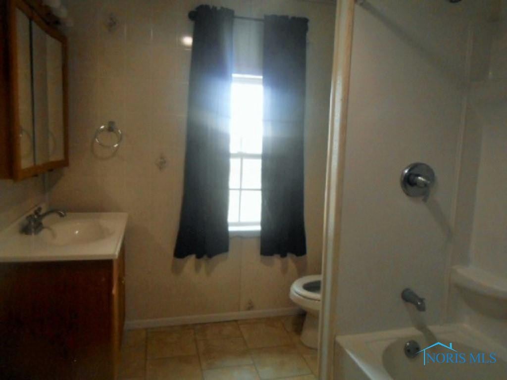 5323 Rd A Leipsic, OH 45856 - Photo 15 of 17 Gallery Image 15