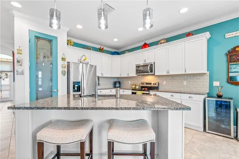 $350,000 | 2557 Bella Vista Circle, Vero Beach, FL 32966