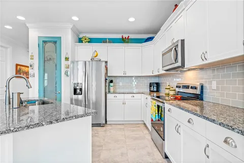 $350,000 | 2557 Bella Vista Circle, Vero Beach, FL 32966