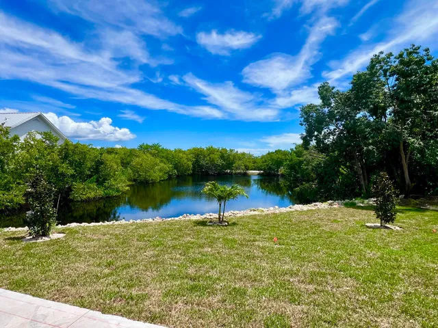 $2,499,000 | 1861 Dogwood Drive, Marco Island, FL 34145