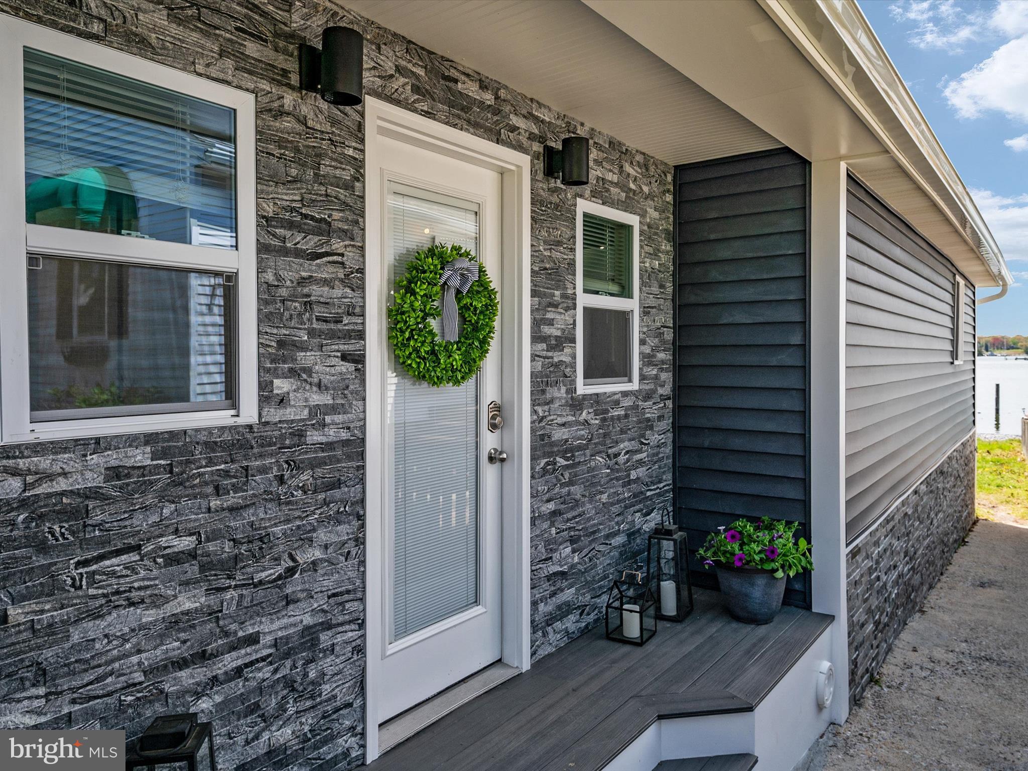 122 Bar Harbor Road Pasadena, MD 21122 - Photo 3 of 54 Gallery Image 3