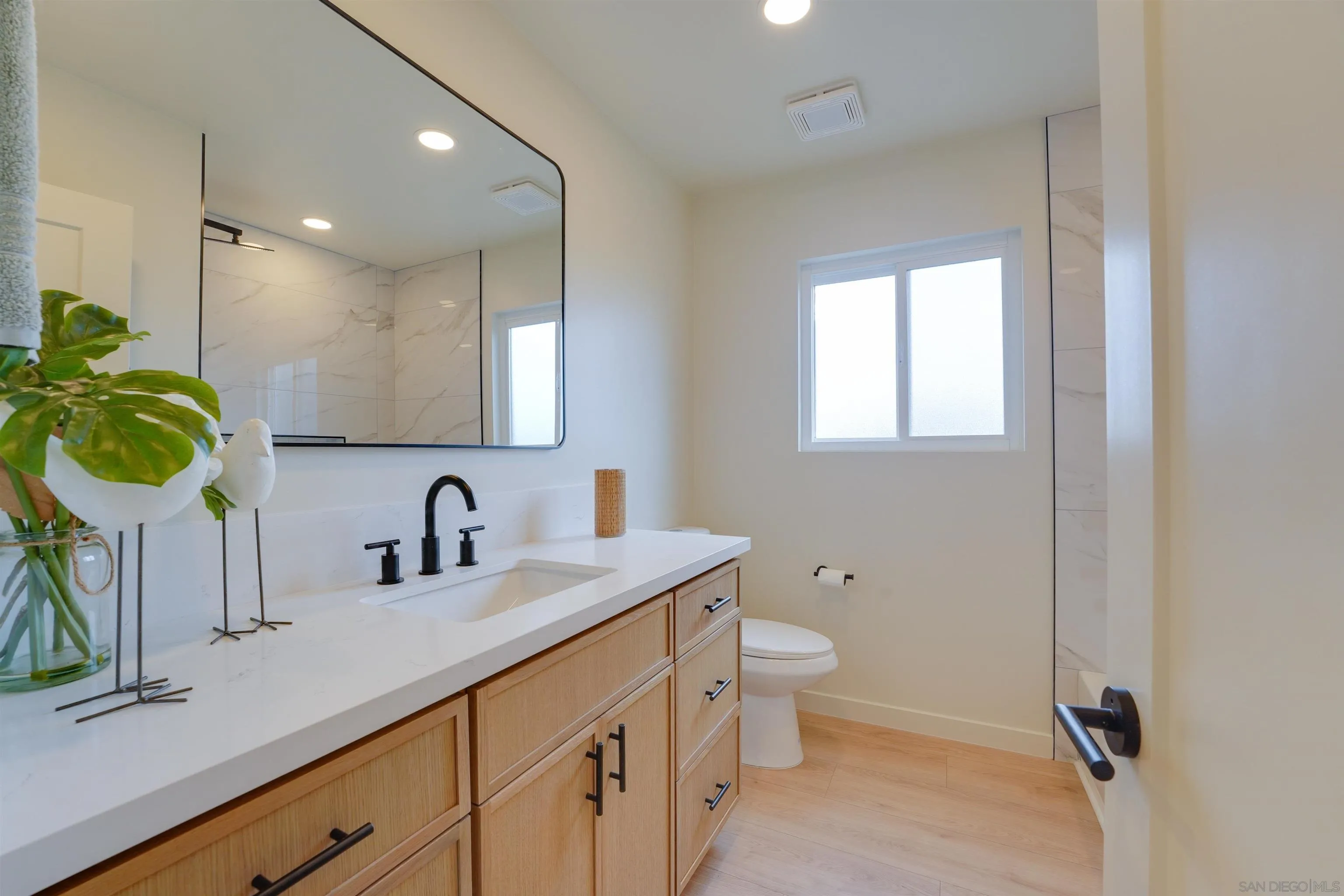 9645 Jimzel Road La Mesa, CA 91942 - Photo 11 of 19
