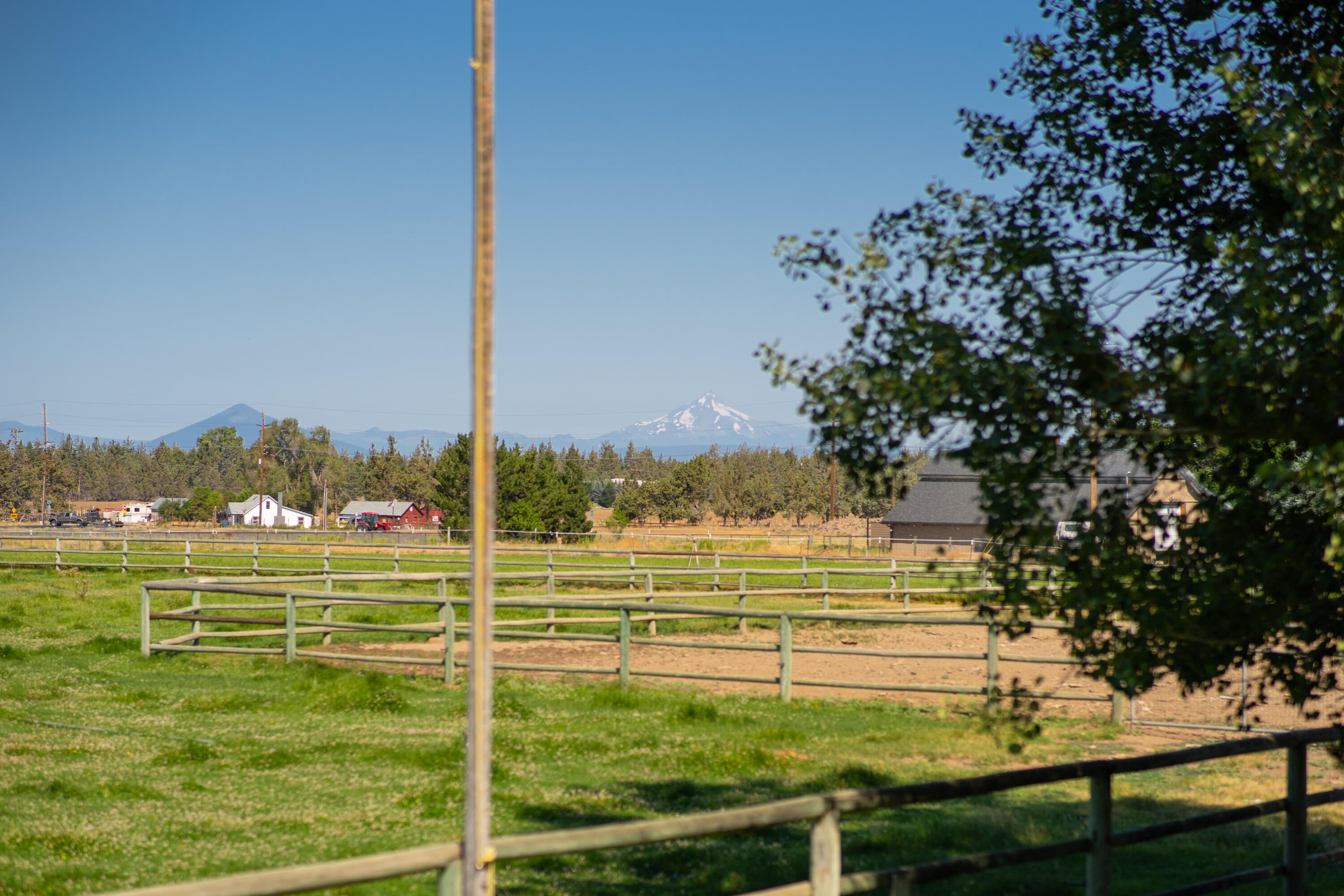 21621 Northeast Butler Market Road Bend, OR 97701 - Photo 66 of 79 128