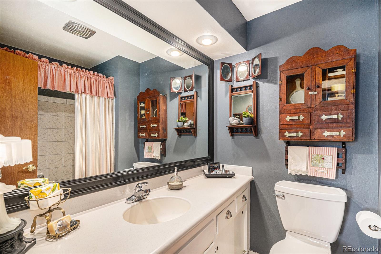 3305 Ward Road Wheat Ridge, CO 80033 - Photo 18 of 23