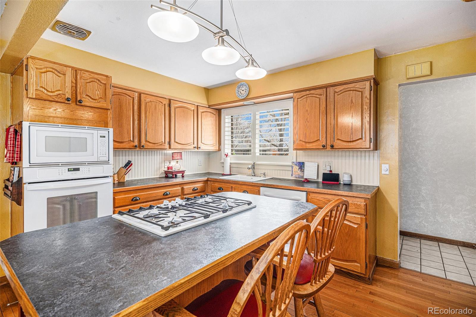 3305 Ward Road Wheat Ridge, CO 80033 - Photo 9 of 23