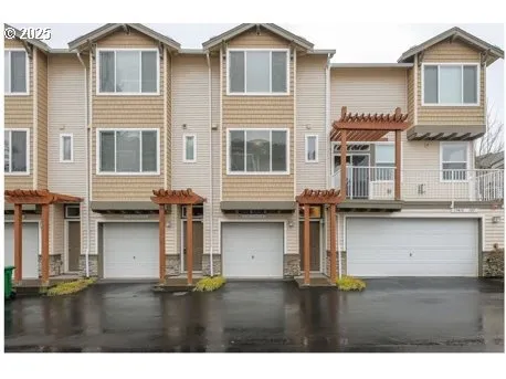 $349,000 | 15416 Southwest Mallard Drive, Unit 104, Beaverton, OR 97007