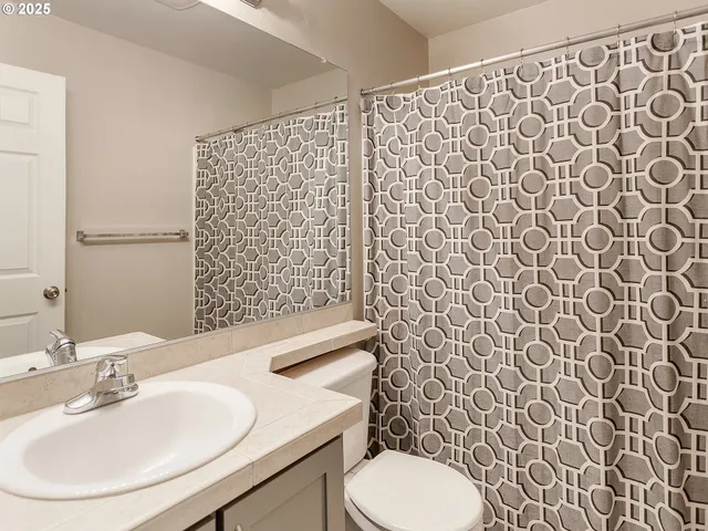 $349,000 | 15416 Southwest Mallard Drive, Unit 104, Beaverton, OR 97007