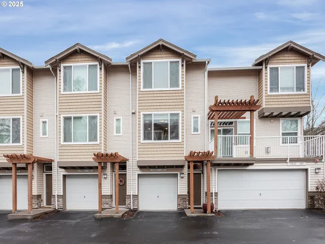 $349,000 | 15416 Southwest Mallard Drive, Unit 104, Beaverton, OR 97007