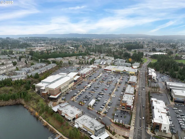 $349,000 | 15416 Southwest Mallard Drive, Unit 104, Beaverton, OR 97007