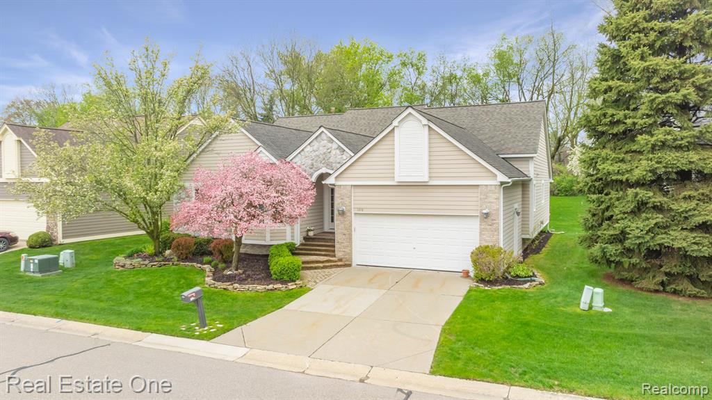 3218 Topview Court Rochester Hills, MI 48309 - Photo 35 of 37 Gallery Image 35