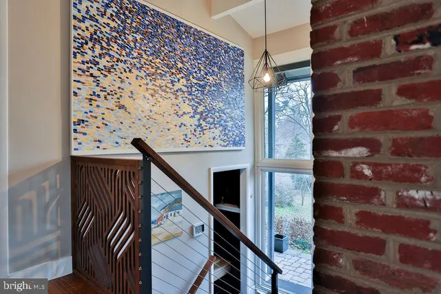 a view of entryway with a front door