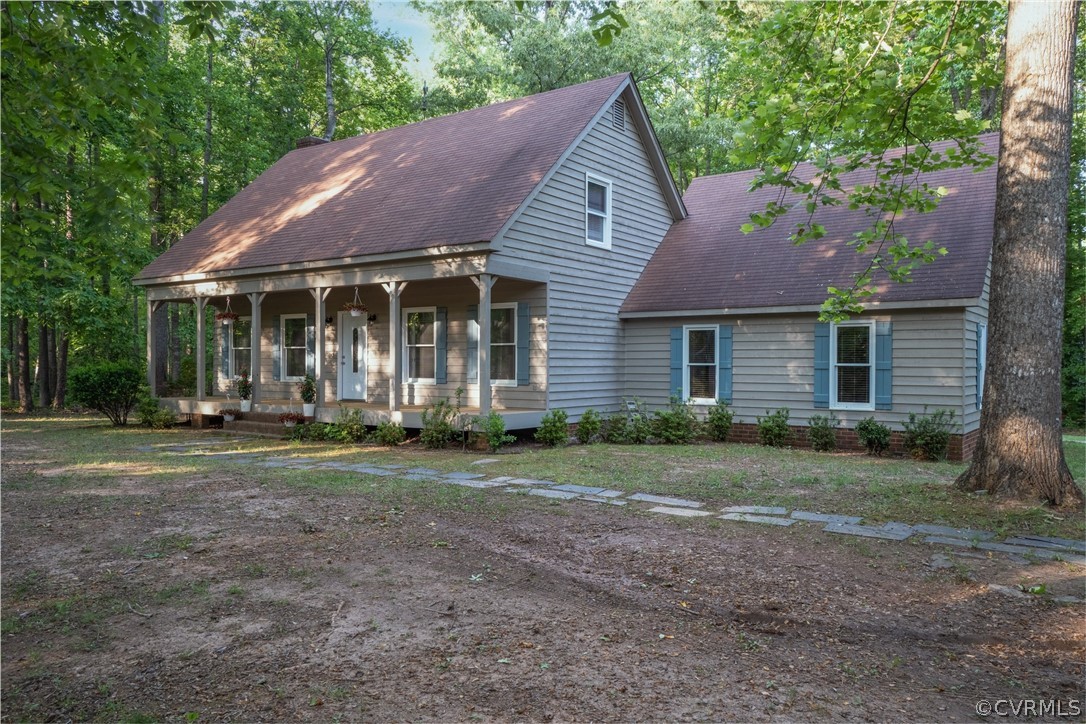 2110 Hunters Mill Road Powhatan, VA 23139 - Photo 3 of 40 Gallery Image 3