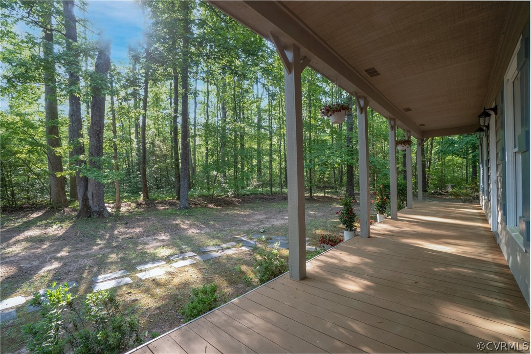 2110 Hunters Mill Road Powhatan, VA 23139 - Photo 4 of 40 Gallery Image 4