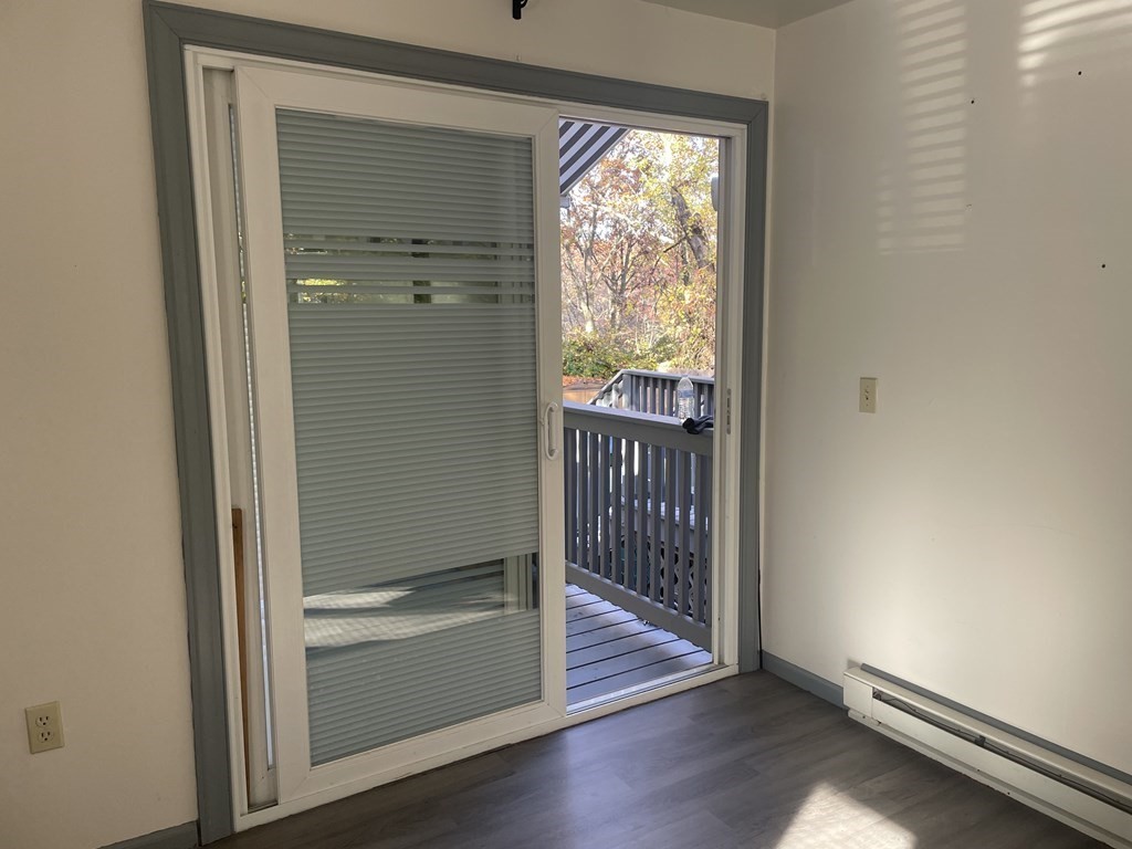 134-136 Darling Street Springfield, MA 01151 - Photo 11 of 31 Gallery Image 11