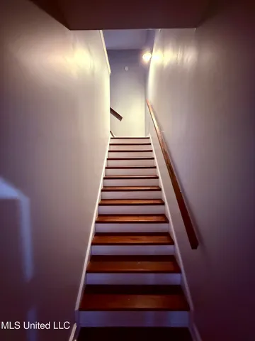 $335,000 | 2686 Summer Knoll Drive, Southaven, MS 38672