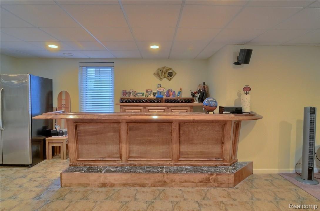 2287 Andover Boulevard Rochester, MI 48306 - Photo 32 of 40 Finished_Lower_Level_Bar.jpg