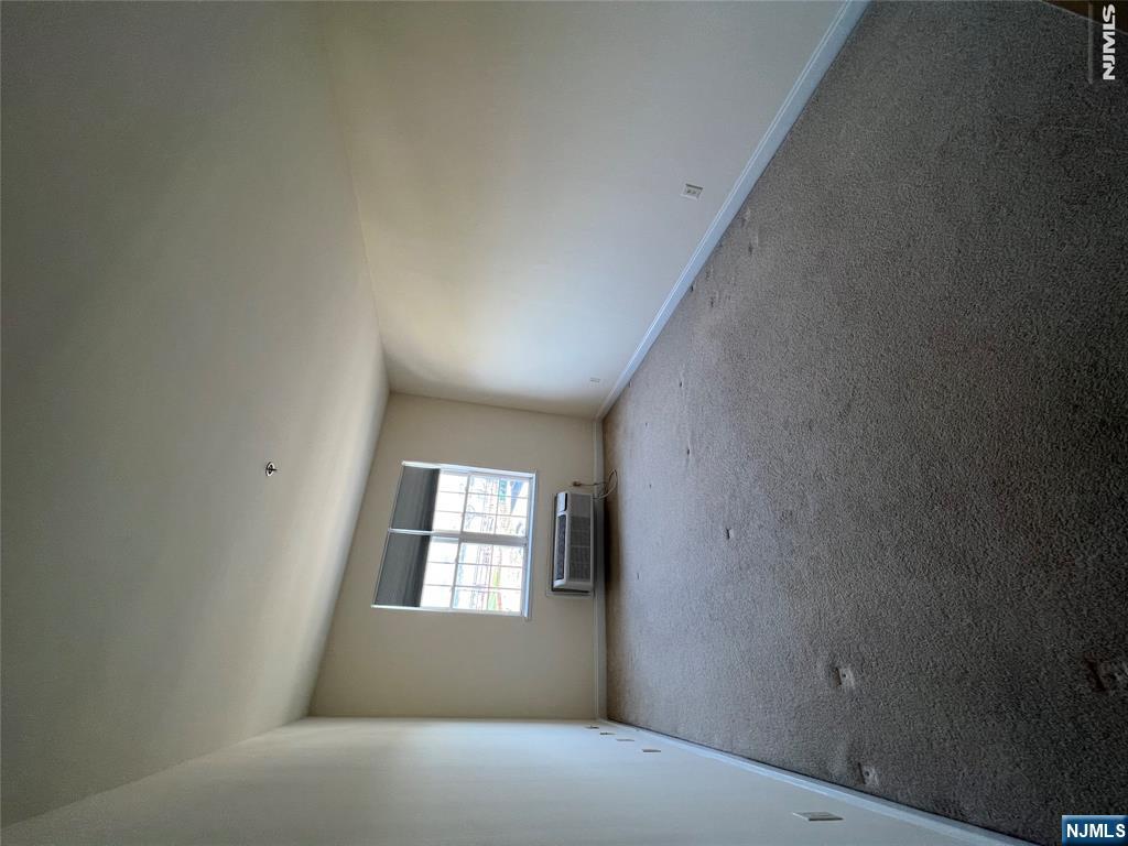 1100 River Road, Unit 302 Edgewater, NJ 07020 - Photo 10 of 13